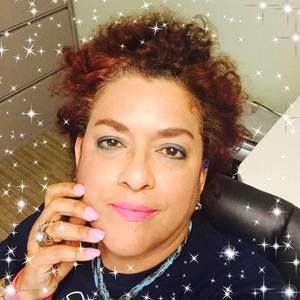 Meet your Posher, Isabel